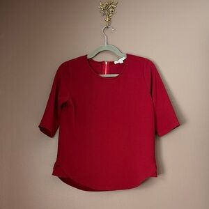 Green Envelope Ruby Red Short Sleeve Top
